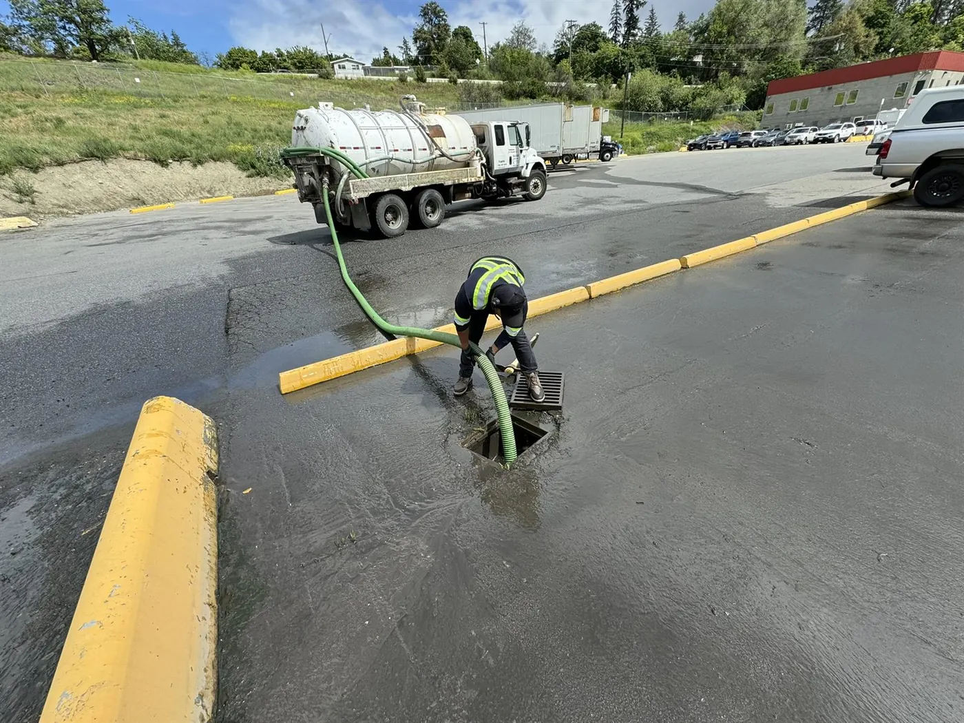 Salmon Arm Septic vacuum truck serving a commercial site